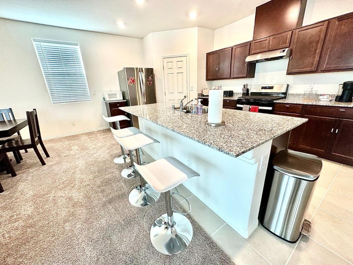 Spacious House, 5 Bedrooms, Sleeps 12, Near Las Vegas Strip And Airport Dış mekan fotoğraf